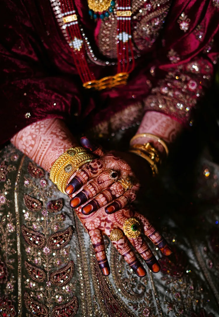 Mehandi by Anya — Helauchha